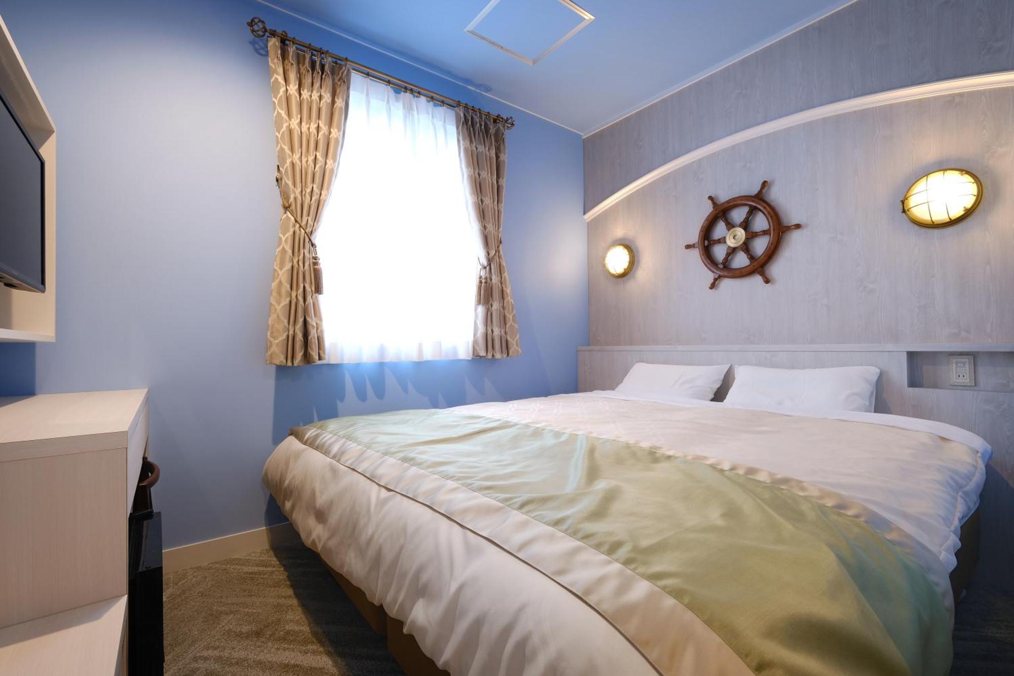 Four Stories Hotel Maihama Tokyo Bay Exterior photo
